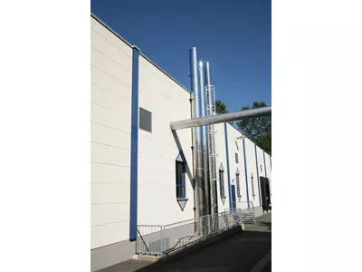 Firmengebäude 2.JPG